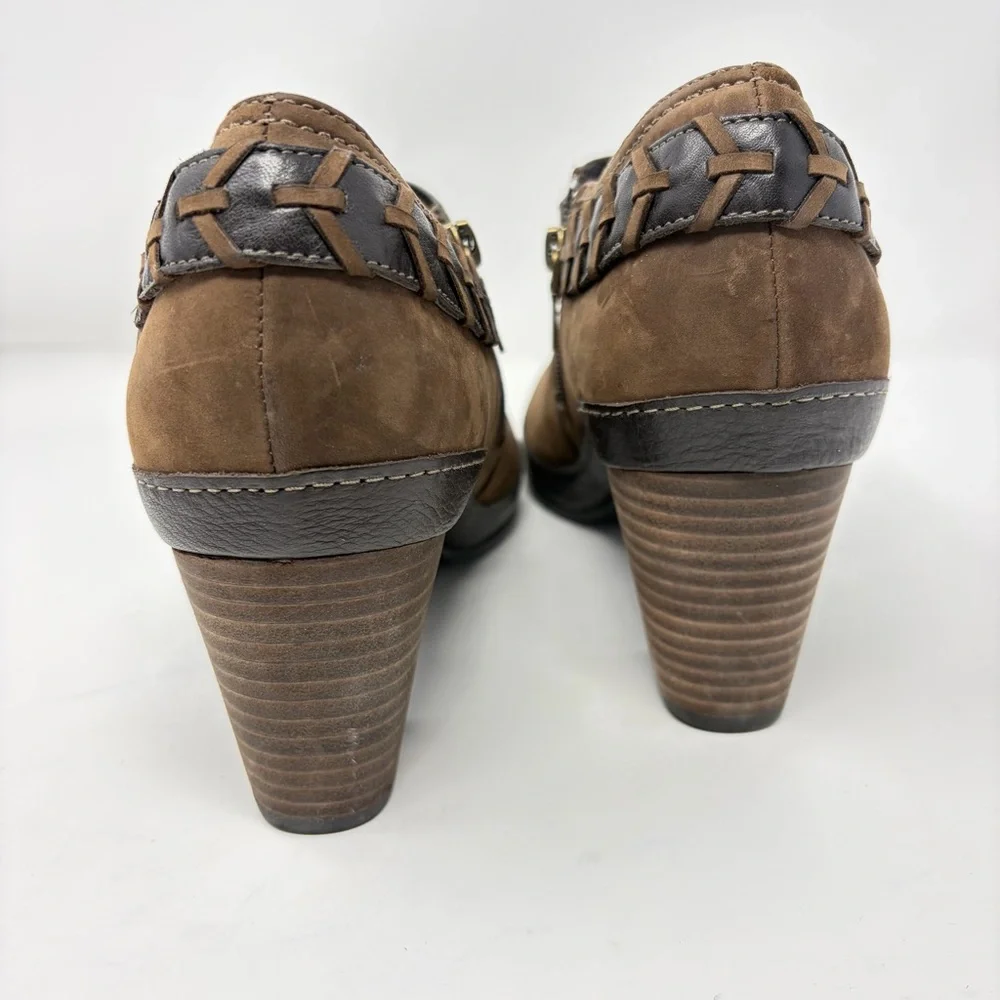 Clarks Artisan Brown Leather Suede‎ Western Booties Size 10